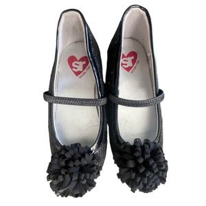Girls Stride Rite Dress Shoe 10.5 EUC